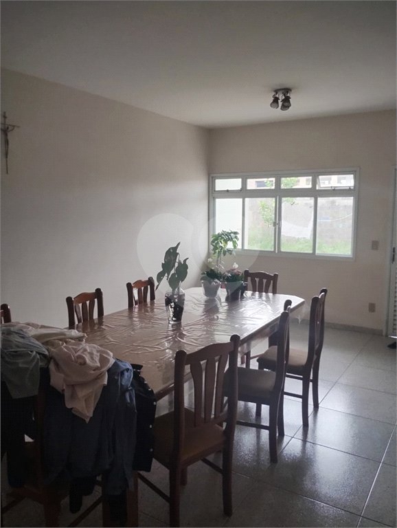 Casa à venda com 5 quartos, sendo 1 suíte, em Vila Japi II, Jundiaí, SP