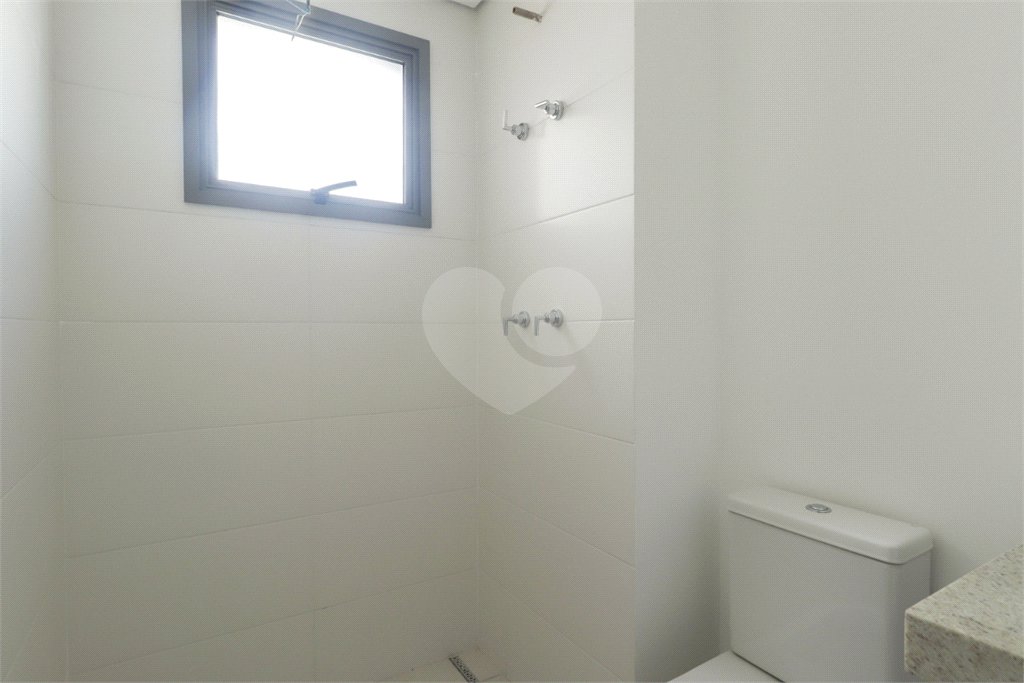 Apartamento à venda com 3 quartos, sendo 2 suítes,  em Brooklin, São Paulo, SP