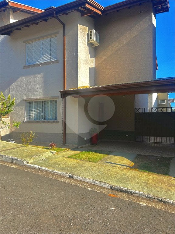 Casa em condomínio à venda com 3 quartos, sendo 1 suíte, em Jardim Estância Brasil, Atibaia, SP