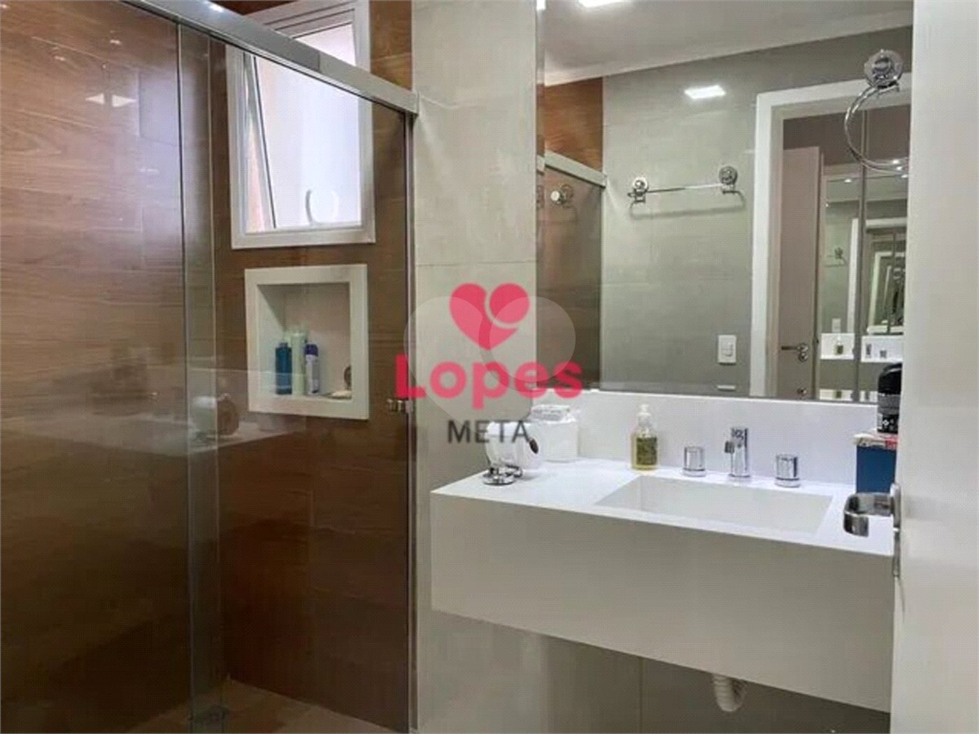 Apartamento à venda com 3 quartos, sendo 2 suítes, em Jardim das Indústrias, São José dos Campos, SP