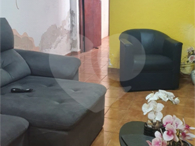 Sobrado à venda com 2 quartos, sendo 1 suíte,  em Anália Franco, São Paulo, SP