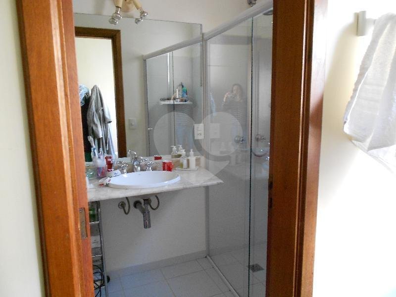 Apartamento à venda com 4 quartos, sendo 2 suítes,  em Paraisópolis, São Paulo, SP