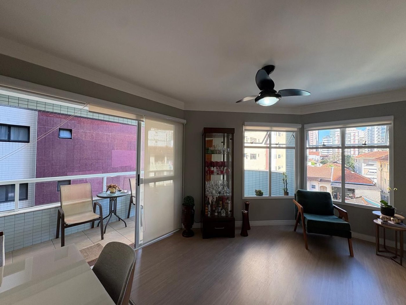 Apartamento com 3 dormitórios à venda, 162 m² por R$ 1.550.000,00 - Pompéia - Santos/SP