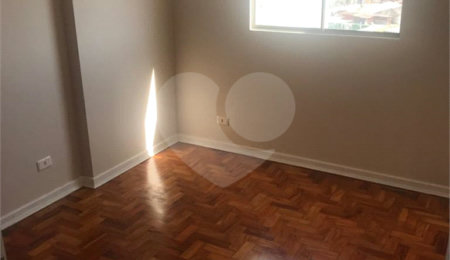 Apartamento à venda com 2 quartos em Cambuci, São Paulo, SP
