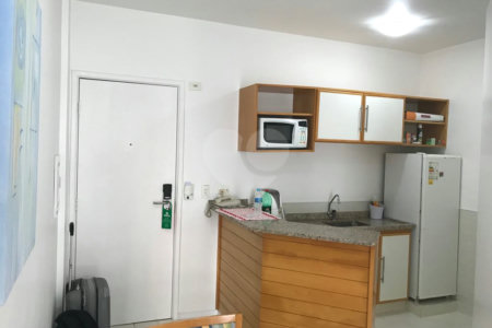 Flat à venda com 1 quarto em Riviera, Bertioga, SP