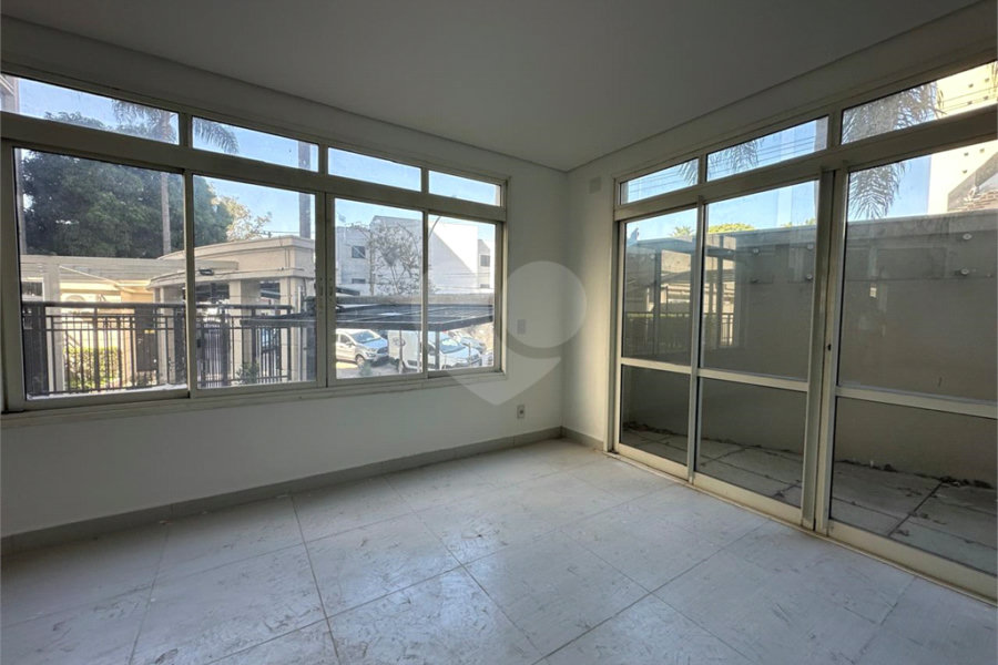 Apartamento à venda com 5 suítes em Santana, São Paulo, SP