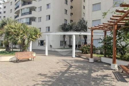 Apartamento à venda com 3 quartos, sendo 1 suíte, em Vila Maria Alta, São Paulo, SP