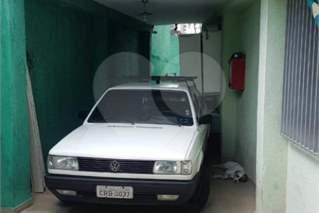 Sobrado à venda com 2 suítes em Vila Paulicéia, São Paulo, SP