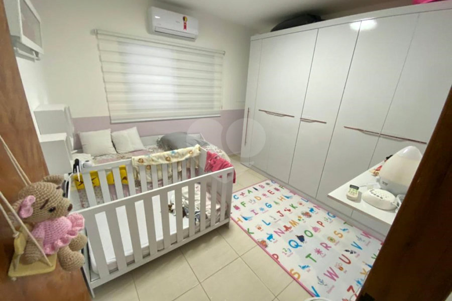 Sobrado à venda com 2 quartos em Tremembé, São Paulo, SP
