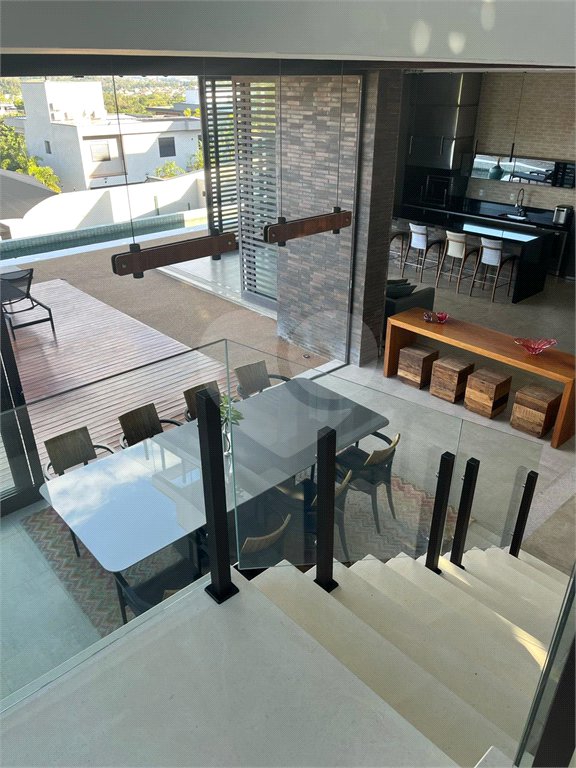 Casa à venda com 4 suítes no condomínio Residencial Campo de Toscana, Vinhedo - SP