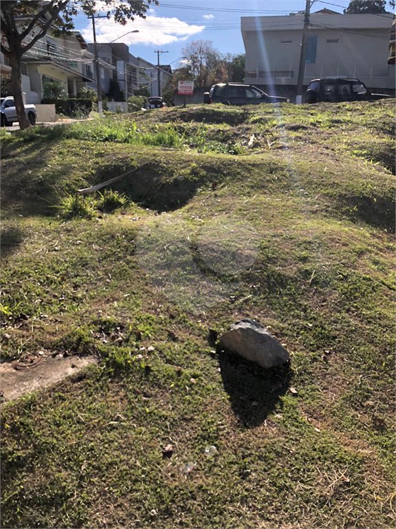 Terreno à venda em Horto, São Paulo, SP