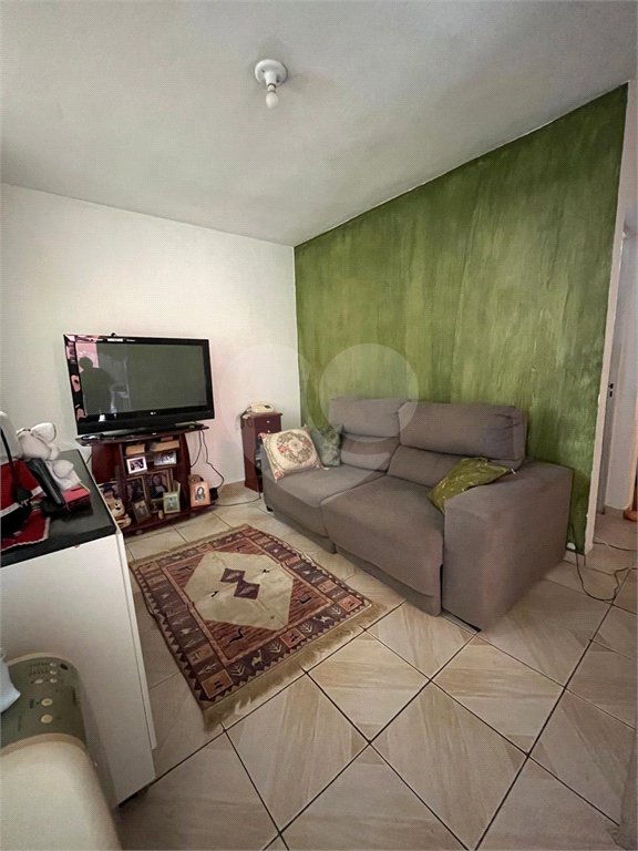 Casa à venda com 2 quartos em Parque Ouro Fino, Sorocaba, SP