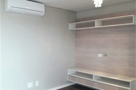 Apartamento à venda com 3 quartos, sendo 1 suíte, em Jardim Umarizal, São Paulo, SP