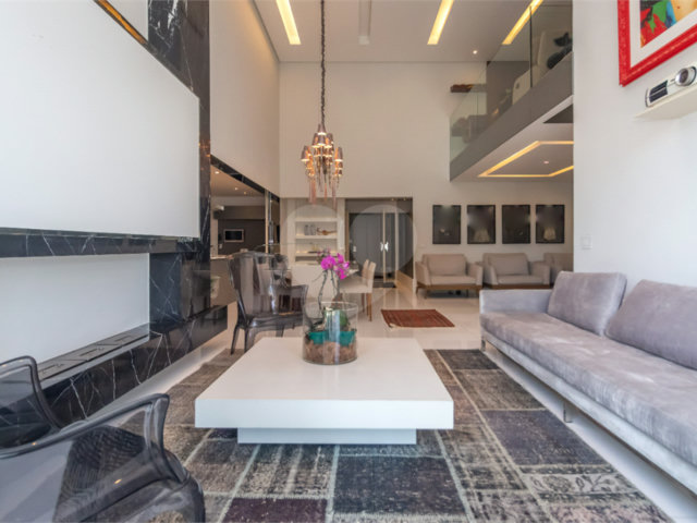 Apartamento à venda com 4 suítes em Campo Belo, São Paulo, SP