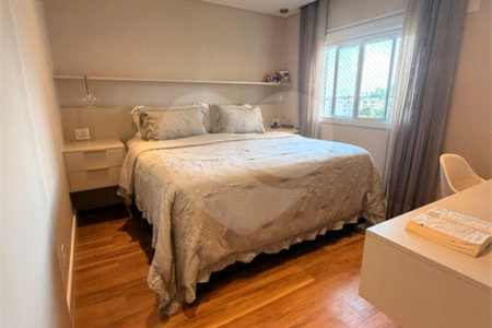 Apartamento à venda com 3 quartos, sendo 1 suíte,  em Vila Mogilar, Mogi das Cruzes, SP