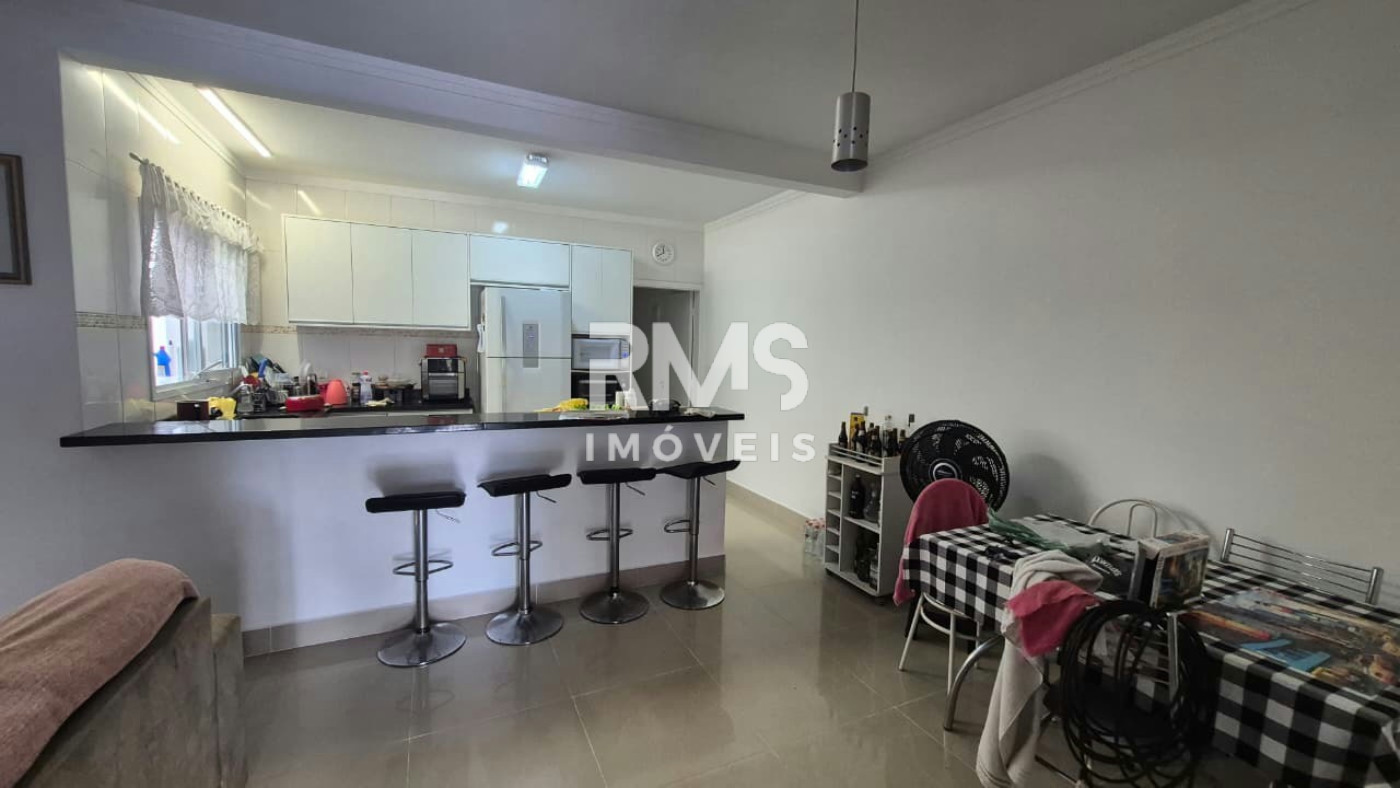 Casa à venda com 3 quartos, sendo 1 suíte,  em São Luiz, Itu, SP