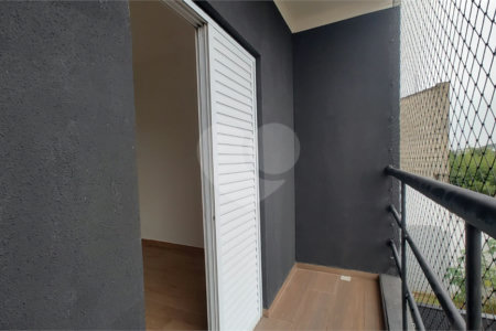 Casa de Vila à venda com 2 suítes em Jardim Regente, Sorocaba, SP