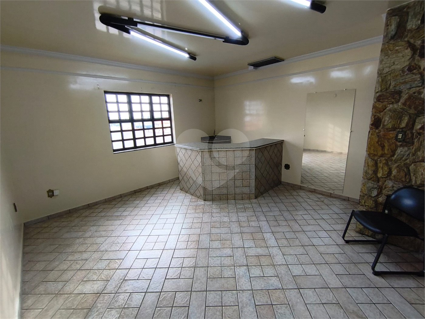 Casa à venda ou para alugar com 1 suíte, no Centro, Itapetininga, SP