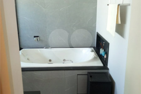 Casa à venda ou para alugar com 3 suítes no condomínio Residencial Central Parque, Salto - SP