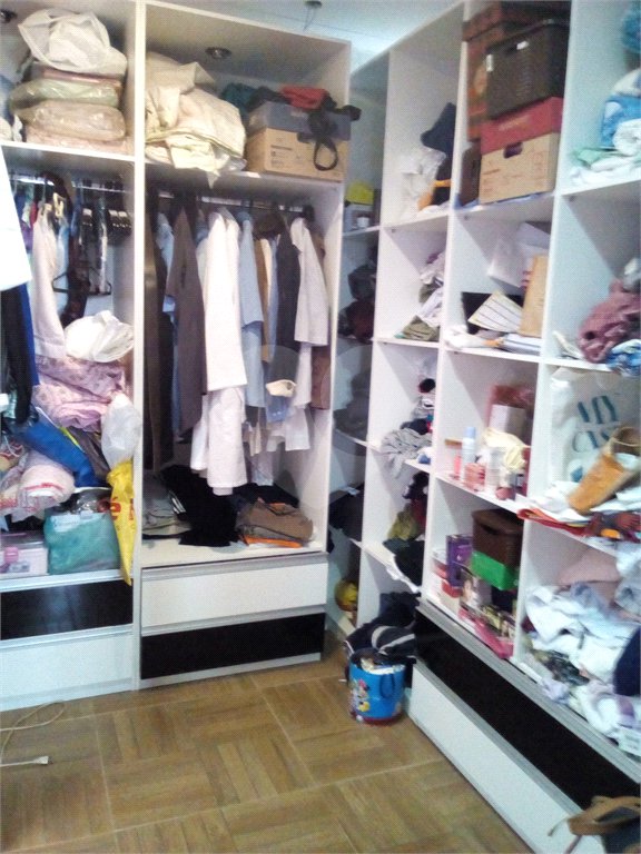 Casa à venda com 2 suítes em Jardim Camila, Mogi das Cruzes, SP