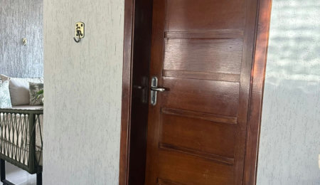 Casa à venda com 3 quartos, sendo 1 suíte,  em Jardim Paranapunga, Três Lagoas, MS