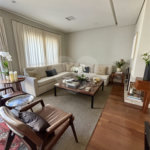 Casa à venda com 4 quartos, sendo 3 suítes, no condomínio Vila Carmel, São Paulo - SP
