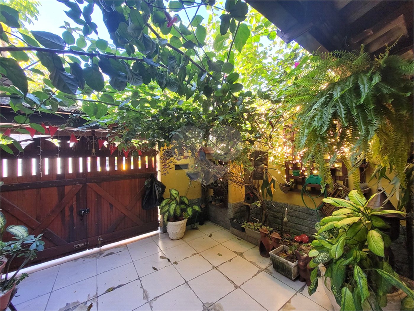 Casa à venda com 5 quartos, sendo 1 suíte, em Guaratiba, Rio de Janeiro, RJ