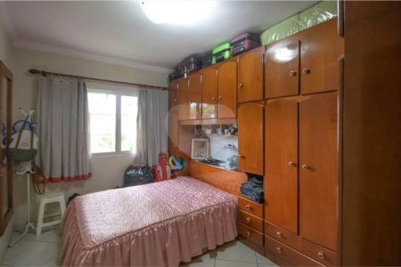 Casa à venda com 5 quartos, sendo 4 suítes, em Vila Maria Alta, São Paulo, SP