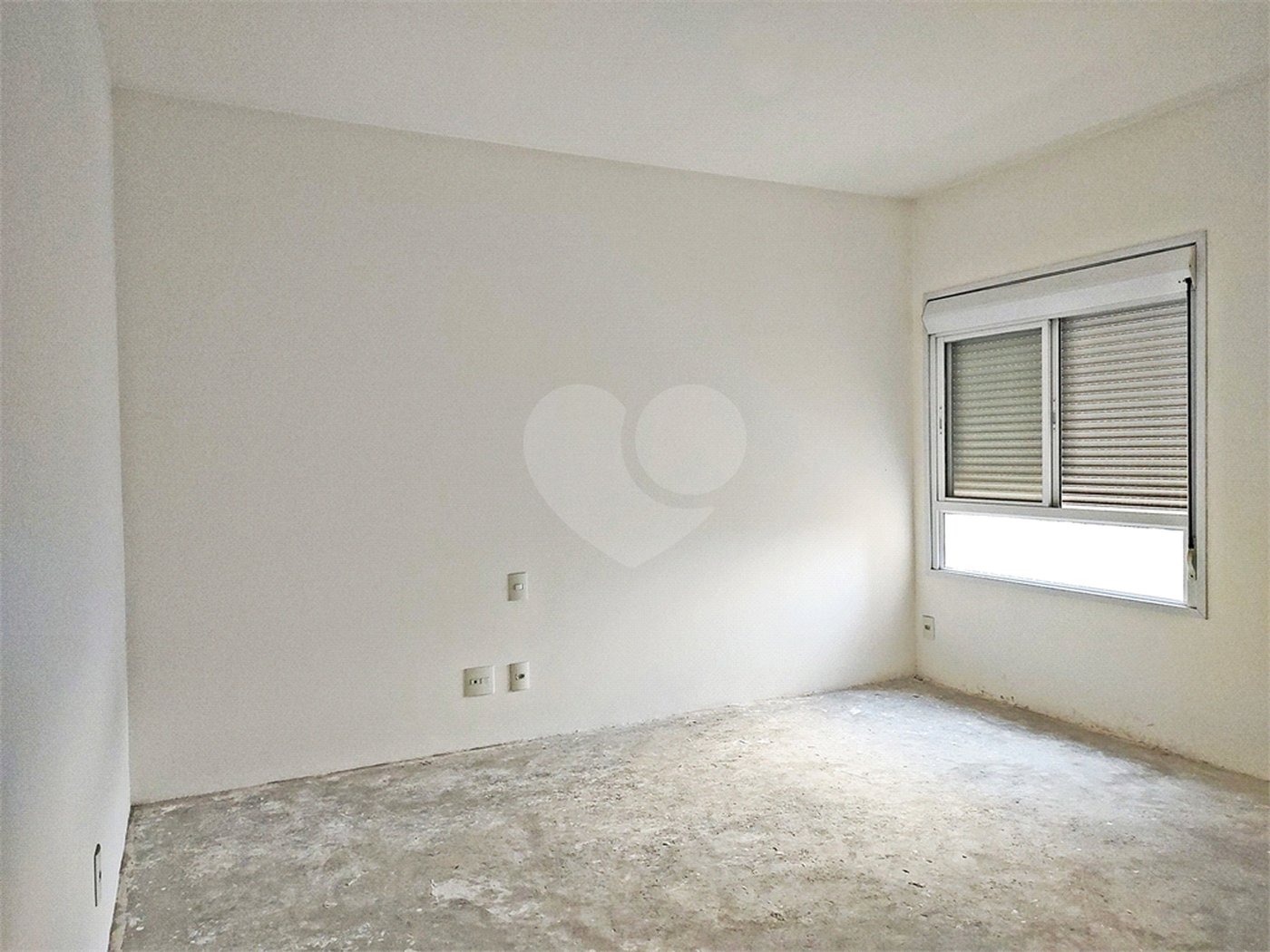 Apartamento à venda com 3 suítes em Santa Teresinha, São Paulo, SP