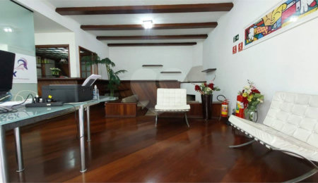 Casa à venda com 4 quartos, sendo 2 suítes,  em Vila Alexandria, São Paulo, SP