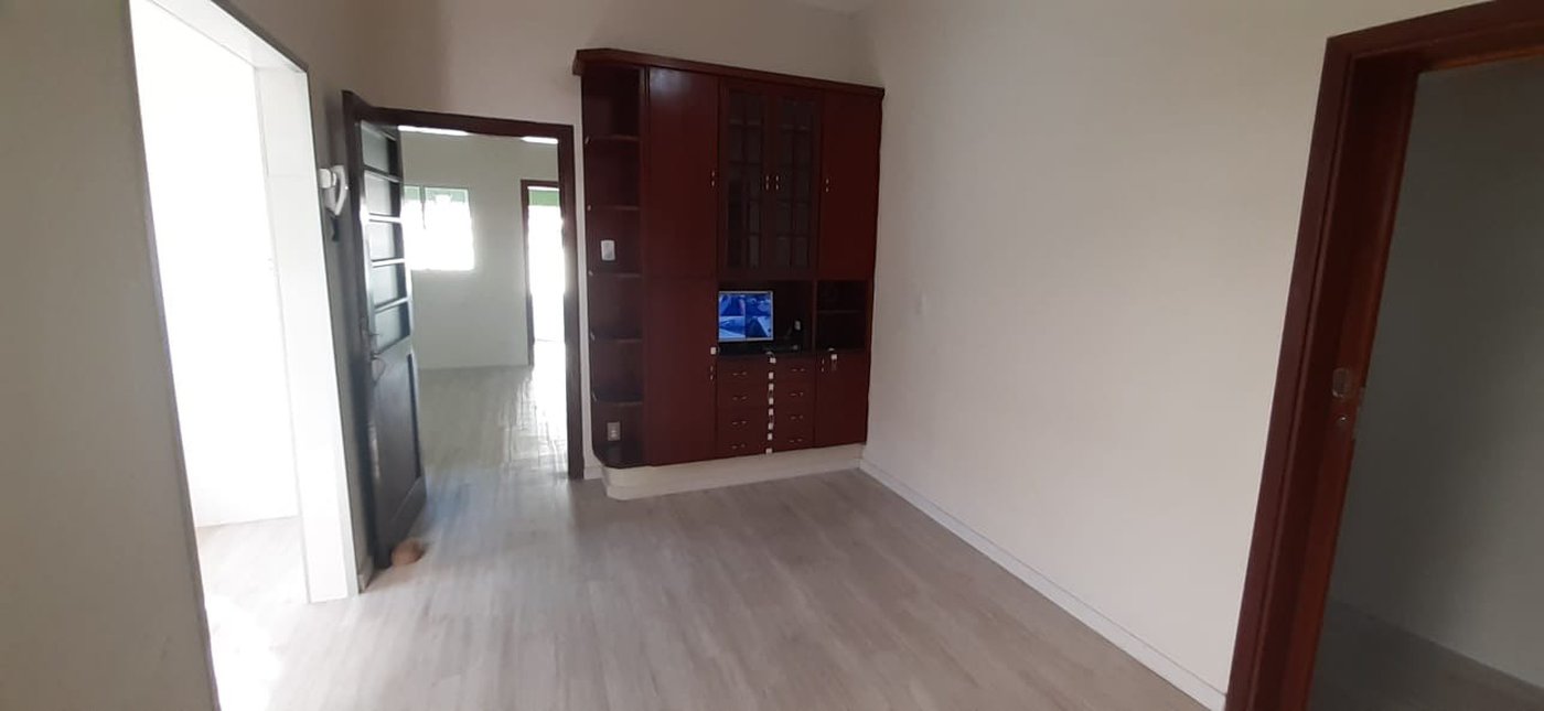 Casa à venda com 3 quartos em Taquaral, Campinas, SP