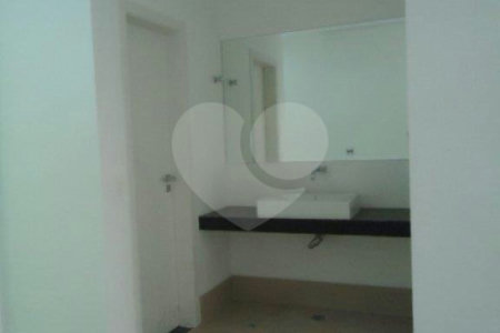 Apartamento à venda com 3 quartos, sendo 1 suíte, em Jardim São Paulo(zona Norte), São Paulo, SP
