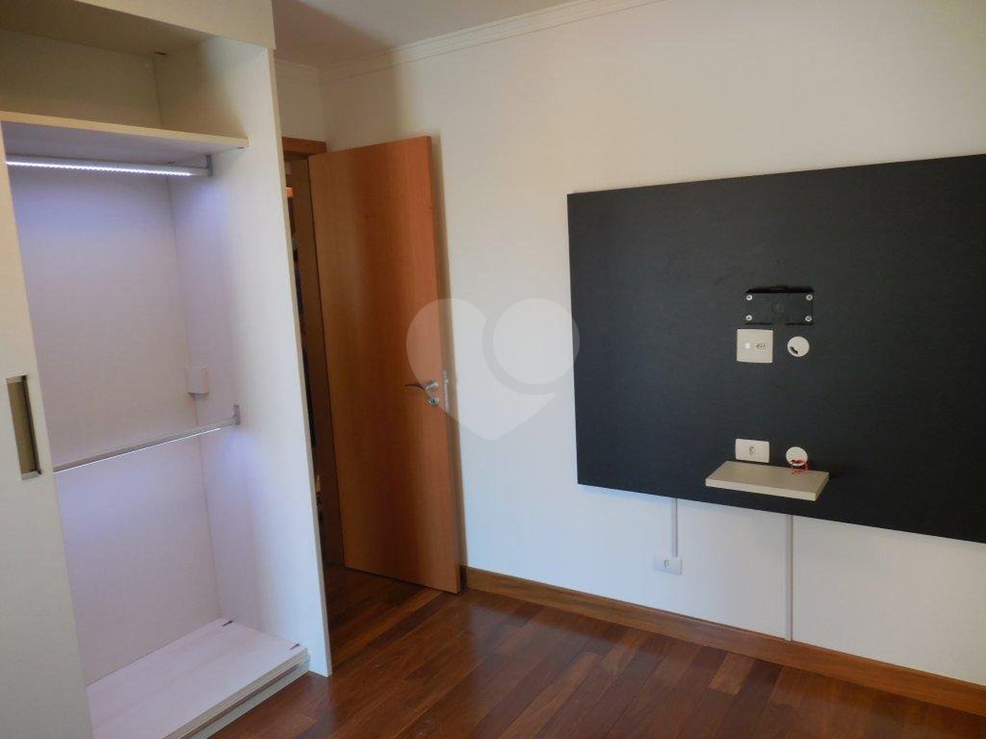 Apartamento à venda com 3 quartos, sendo 1 suíte,  em Santana, São Paulo, SP