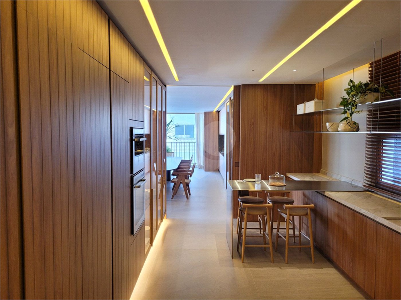 Apartamento à venda com 4 suítes em Vila Madalena, São Paulo, SP