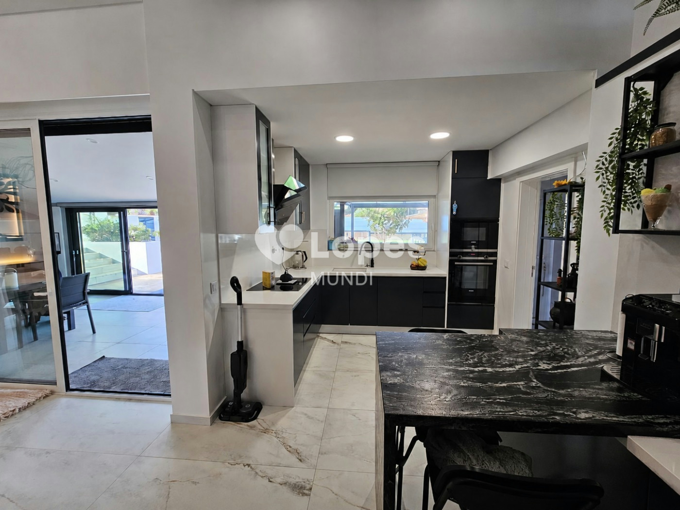Casa com 3 quartos à venda no Algarve, Portugal – Piscina e terreno de 12.000 m²