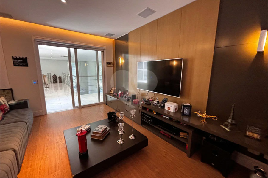Casa à venda com 4 quartos, sendo 3 suítes, no condomínio Reserva Nova Cantareira, São Paulo - SP
