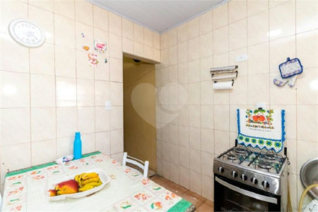 Casa à venda com 3 quartos em Parque Vitória, São Paulo, SP