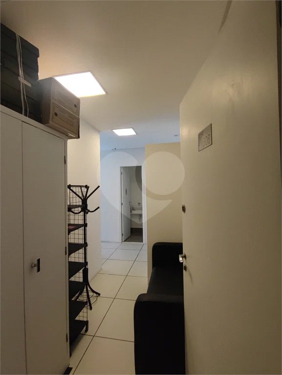 Excelente conjunto comercial para locação com 38 m², 2 salas com varanda e 1 vaga no Ipiranga!
