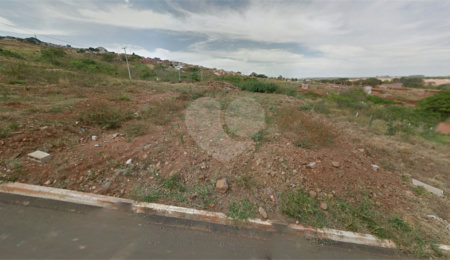 Terreno à venda em Jardim das Torres Prolongamento, São Carlos, SP