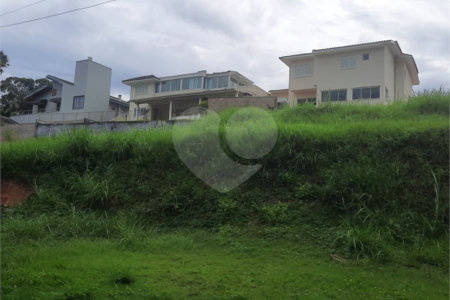 Belíssimo terreno a venda no Villaggio Capriccio