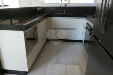 Sua nova casa com piscina e área gourmet te espera! no Golden Park em Hortolandia