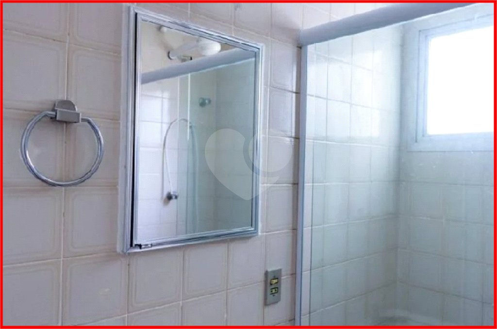 Apartamento à venda com 3 quartos, sendo 1 suíte, em Bosque da Saúde, São Paulo, SP