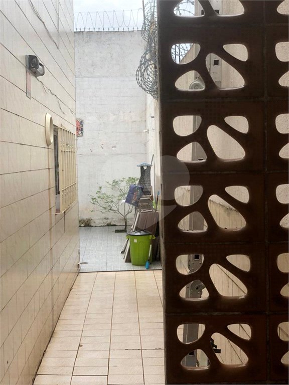 Sobrado à venda com 2 quartos em Artur Alvim, São Paulo, SP
