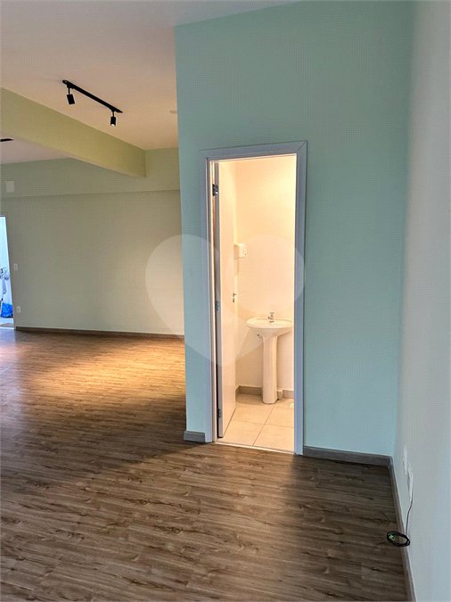 Sala à venda em Nova Vinhedo, Vinhedo, SP