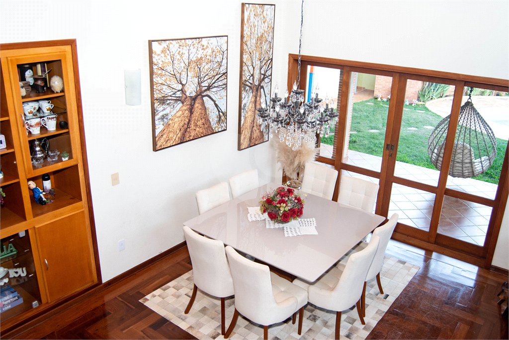 CASA ALTO PADRÃO - BAIRRO NOBRE