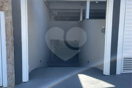 Apartamento à venda com 2 quartos, sendo 1 suíte, em Vila Guarani, Santo André, SP