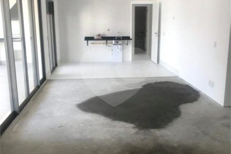 Apartamento à venda com 3 suítes em Paraíso, São Paulo, SP