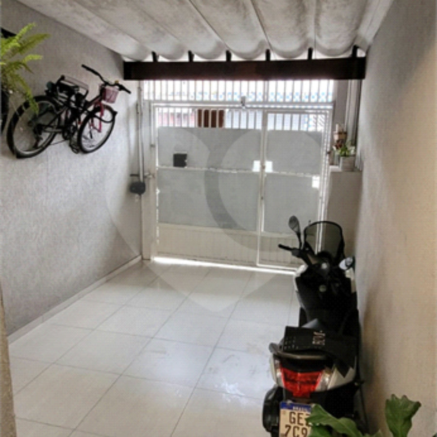 Sobrado à venda com 2 quartos, sendo 1 suíte, em Vila Mazzei, São Paulo, SP