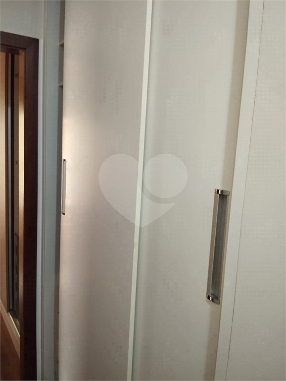 Casa à venda com 3 quartos, sendo 1 suíte,  no condomínio Vila Aracoara, Araraquara - SP