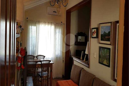 Casa à venda com 3 quartos, sendo 1 suíte,  em Santa Teresa, Rio de Janeiro, RJ